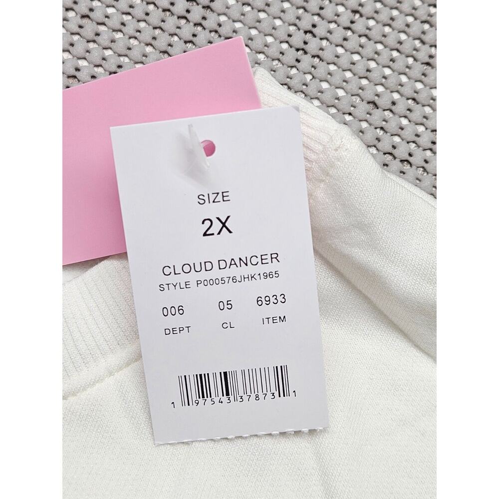 Hello Kitty by Sanrio Women's Cozy Graphic Sweatshirt Plus Size 2X White - Picture 8 of 9